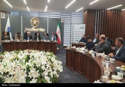 توسعه هنرستان‌ها با تمرکز بر صنایع بومی استان قم - تسنیم