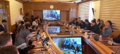 روایت دادخواهی و پیگیری مجدانه حقوق ملت ایران توسط دبیر ستاد حقوق بشر ایران و جمعی از خانواده‌های شهدای جنگ ۱۲ روزه در مجامع بین المللی