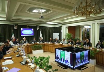 شعار   ایران فقط تهران نیست   باید در حوزه سینما محقق شود - تسنیم