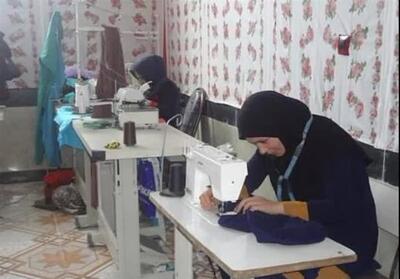 از مزرعه تا کارگاه؛ بانوی خیاطی که چراغ اشتغال را در روستا روشن کرد - تسنیم