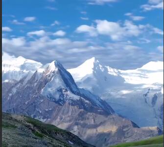 دریاچه ای شگفت انگیز در پاکستان