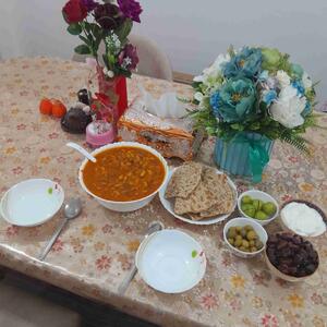 خوشمزه نهارامروزمون خوراک لوبیا😋😋🌹🌺گفتم به خرد،که چیست اسباب نجات،درسختی روزگارووقت خطرات،دروادی عشق ،گشتی زدوگفت برطلعت نورانی مهدی صلوات ❤️🌹🌺💕🌹🌹🌺اللهم صل علی محمد و آل محمد وعجل فرجهم 🌹🌺💕🌹🌺امیدوارم خداوندبه زندگیتون برکت،به تنتون سلامت،به قلبتون مهربانی وبه روحتون آرامش بده وازنعمتهای بیکرانش بی نیازتان کنه....🌹🌺🌹🌺🍀❤️🍀🤲🤲🤲دست‌پخت کدبانوی عزیزوبامحبت خونم😋🥰🥰😘😘😍😍💕❤️🫶🤍💞💫