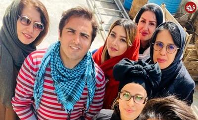 مسعودِ سریال «بچه مهندس» در کنار پدرزنش «یدالله صمدی»