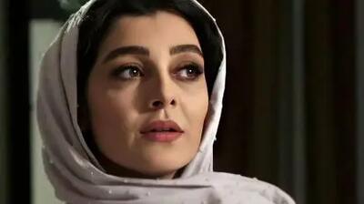 ژست جذاب و مدرن ساره بیات در ساختمان رویایی!