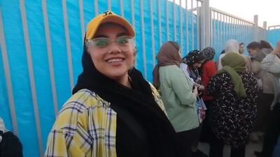 مصاحبه با بانوان هوادار تیم فجر و چالش جالب نام گلزن فجر با یک هوادار