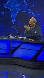 متلک انداختن جواد خیابانی به دروازه‌بان خارجی استقلال