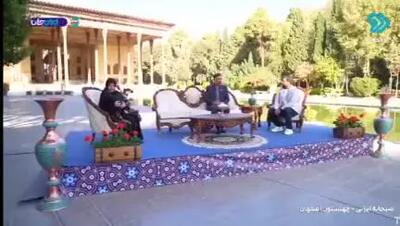 ذوق المیرا شریفی‌مقدم از بغل کردن بز شبیه‌سازی شده