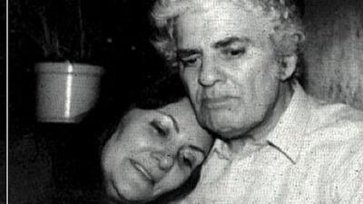 فیلم / نگاهی خیره‌کننده به خانه و زندگی دست‌نخورده شاملو و آیدا در فردیس / یادگاری از عشق و هنر؛ از حیاط دنج تا اثرهای هنری زیبا