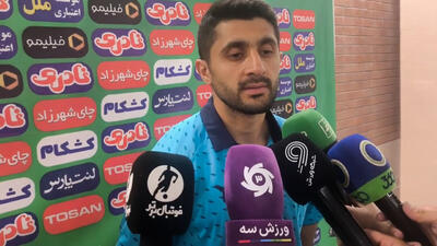نژادمهدی: هجمه ها و فشار ها را از روی وحید رضایی بردارید