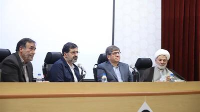 معاون وزیر راه: توسعه خطوط ریلی اقتصاد قم را رونق می‌بخشد