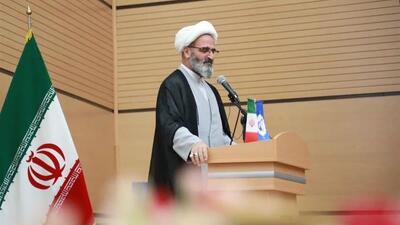 امام جمعه سمنان: ۲۰۰ مبلغ مجری «طرح امین» در مدرسه‌های استان هستند