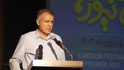 سخنرانی محمد فاضلی در مراسم اختتامیه جشنواره کاریکاتور باج‌نیوزها /ویدئو