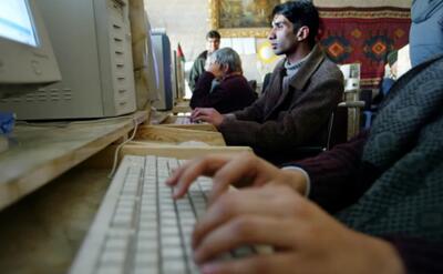 نهادهای مدنی اقدام طالبان در قطع اینترنت پرسرعت را محکوم کردند