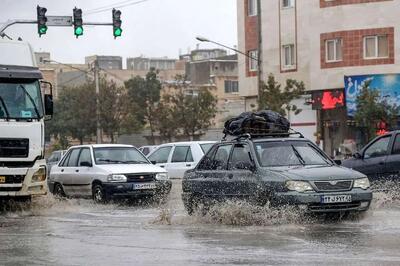 هواشناسی: هشدار وقوع سیل برای ۷ استان/ افزایش ارتفاع موج به بیش از ۲ متر در جنوب کشور
