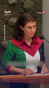 ببینید؛ وقتی خانم نماینده پرچم فلسطین را پوشید