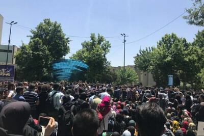 عفو رهبری شامل کدام دانشجویان می‌شود؟