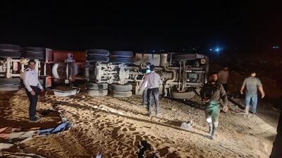 تصادف مرگبار در محور اراک ـ قم پنج فوتی و مصدوم بر جای گذاشت