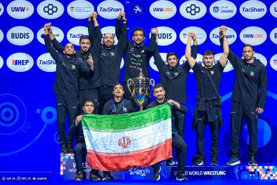 قهرمانی جهانی کشتی آزاد پس از یک دهه انتظار؛ غرور و هشدار برای آینده - پارس فوتبال