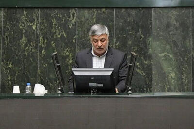 غلامرضا میرزایی، نماینده بروجن: خروج از ان‌پی‌تی تنها راه پیش روی ما پس از فعال‌سازی مکانیسم ماشه است/ با اجازه مقام معظم رهبری اگر لازم باشد به سمت تولید سلاح‌های ترکیبی برویم