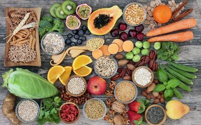 غذاهای ساده و آسان برای شام و عصرانه (5 غذا) از املت سبزیجات تا پیتزا تابه ای