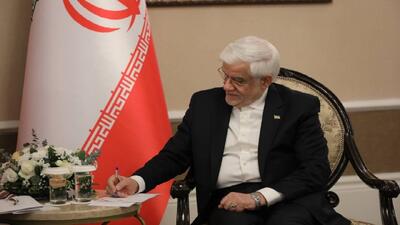 عارف: قهرمانی تیم ملی کشتی فرنگی ایران نشانه‌ای روشن از توانمندی جوانان ایران است