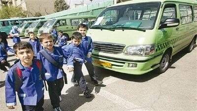 توصیه پلیس راهور به رانندگان سرویس‌های مدارس + فیلم