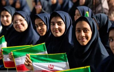 نواخته شدن زنگ جوانه ها با حضور وزیر آموزش و پرورش/ گزارش تصویری
