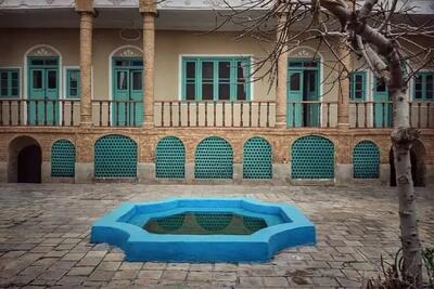 گشت و گذار در عمارت های خاطره انگیز