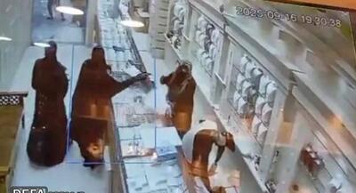بازگشت ۸ کیلو طلا به مالباخته توسط پلیس | جهان نیوز