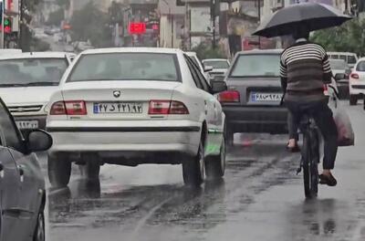 فیلم/ بارش باران آخرین روزهای تابستان در رامسر