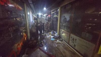 آتش‌سوزی در ساختمان ۱۲ طبقه تجاری خیابان جمهوری تهران / آتش‌نشانی: حادثه مصدومیت یا تلفات جانی نداشت