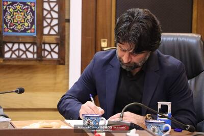پژمان نوری: برای VAR یک VAR بگذارید! - پارس فوتبال