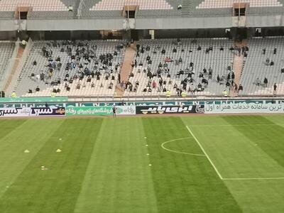 قهر هواداران با تیم استقلال!