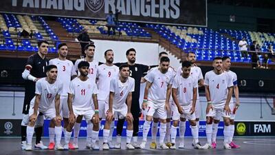 شاگردان شمسایی با دو جین گل از بنگلادش پذیرایی کردند