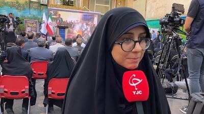 خرید لباس فرم مدرسه آزاد است