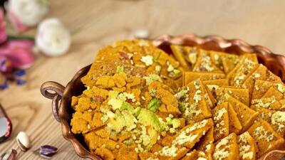 طرز تهیه سوهان قم در خانه | تمام مراحل پخت سوهان دسر سنتی قم