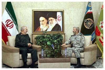 سرلشکر پاکپور :انسجام مردمی که طی جنگ تحمیلی ۱۲ روزه ایجاد شد دقیقاً یادآور شرایط ۳۱ شهریور ۱۳۵۹ بود+ فیلم