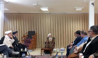 معاون اجرایی رئیس‌جمهور با آیت‌الله جوادی آملی دیدار و گفتگو کرد