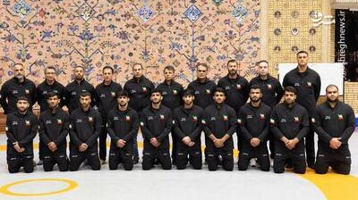 شادی ایرانیان از صعود کشتی به بام دنیا - پارس فوتبال