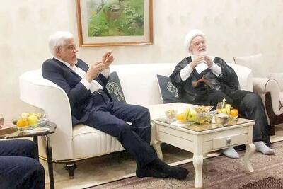 عارف در دیدار با کروبی: دلسوزان انقلاب باید دوباره کنار هم قرار گیرند