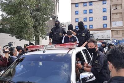 ویدئو| اراذل گردانی در ملاء عام شهرستان بروجرد استان لرستان
