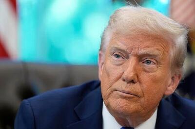 ترامپ در مراسم یادبود چارلی کرک: باید دین را به این کشور بازگردانیم