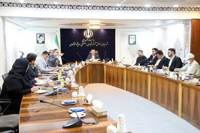نشست هم‌اندیشی روابط عمومی مناطق آزاد با تاکید بر دیپلماسی اقتصادی و برند‌سازی بین‌المللی - شارا