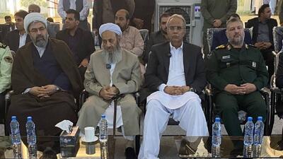 گفت‌وگوی ملی در مسجد مکی/ مُهر تأیید شیعه و سنی بر همبستگی/ پرونده ۸ مهر بسته شد