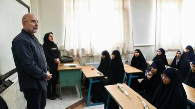 قالیباف: تربیت در مدارس، اساس آینده کشور را شکل می‌دهد