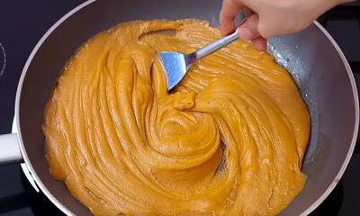 طرز تهیه خوشمزه ترین حلوای شیر بدون نیاز به شهد !