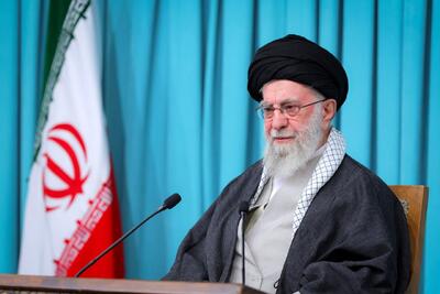رهبر انقلاب: باید از لحاظ نظامی، علمی، دولتی، ساختاری و سازمانی قوی بشویم