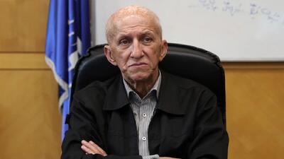 نماینده مجلس پزشکیان را تهدید کرد: با ترامپ دیدار کنی،  استیضاحت می‌کنیم