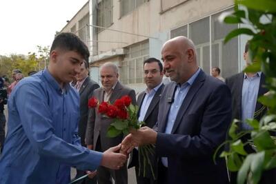 هیچ هنرآموز هنرستانی در ایران یا جهان بیکار نمی‌ماند