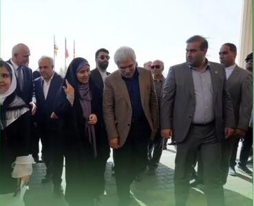 وزیر راه و شهرسازی و معاون نخست وزیر جمهوری آذربایجان وارد منطقه آزاد ارس شدند